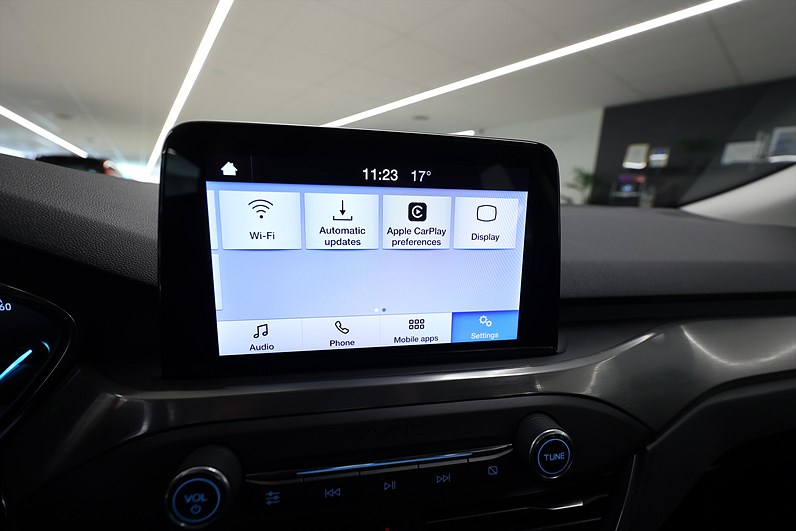 Ford Focus 1.5 Ecoblue 120hk Titanium Keyless Adapth farth Carplay