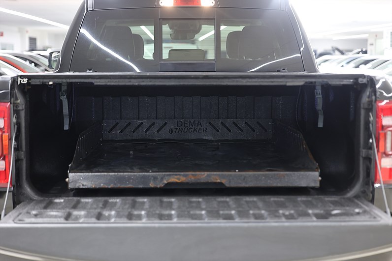 RAM 1500 Crew Cab 5.7 V8 HEMI 4x4 395hk Limited H/K Taklucka