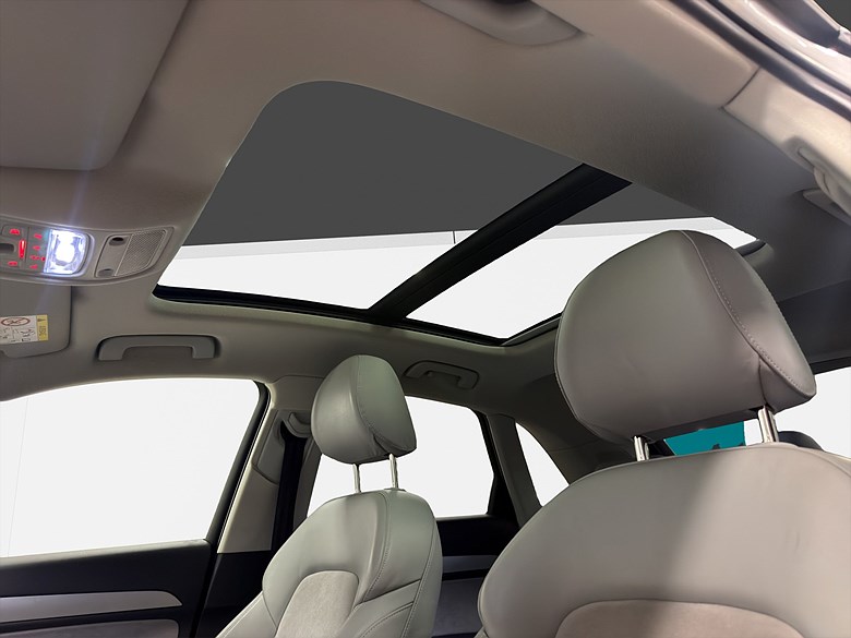 Audi Q3 2.0 TFSI quattro Panorama Navi Drag 2014, silver – bild 13 av 25, begagnad hos Niber i Järfälla
