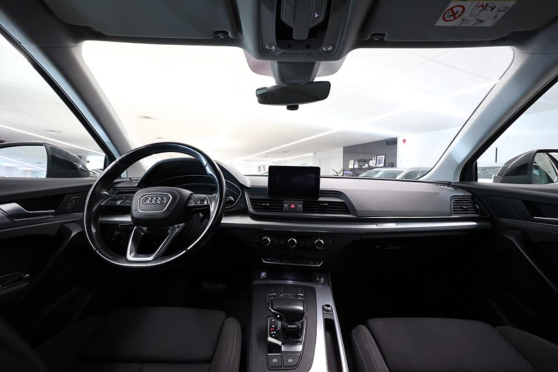 Audi Q5 2.0 TDI Quattro 190hk Proline PDC Drag Värmare