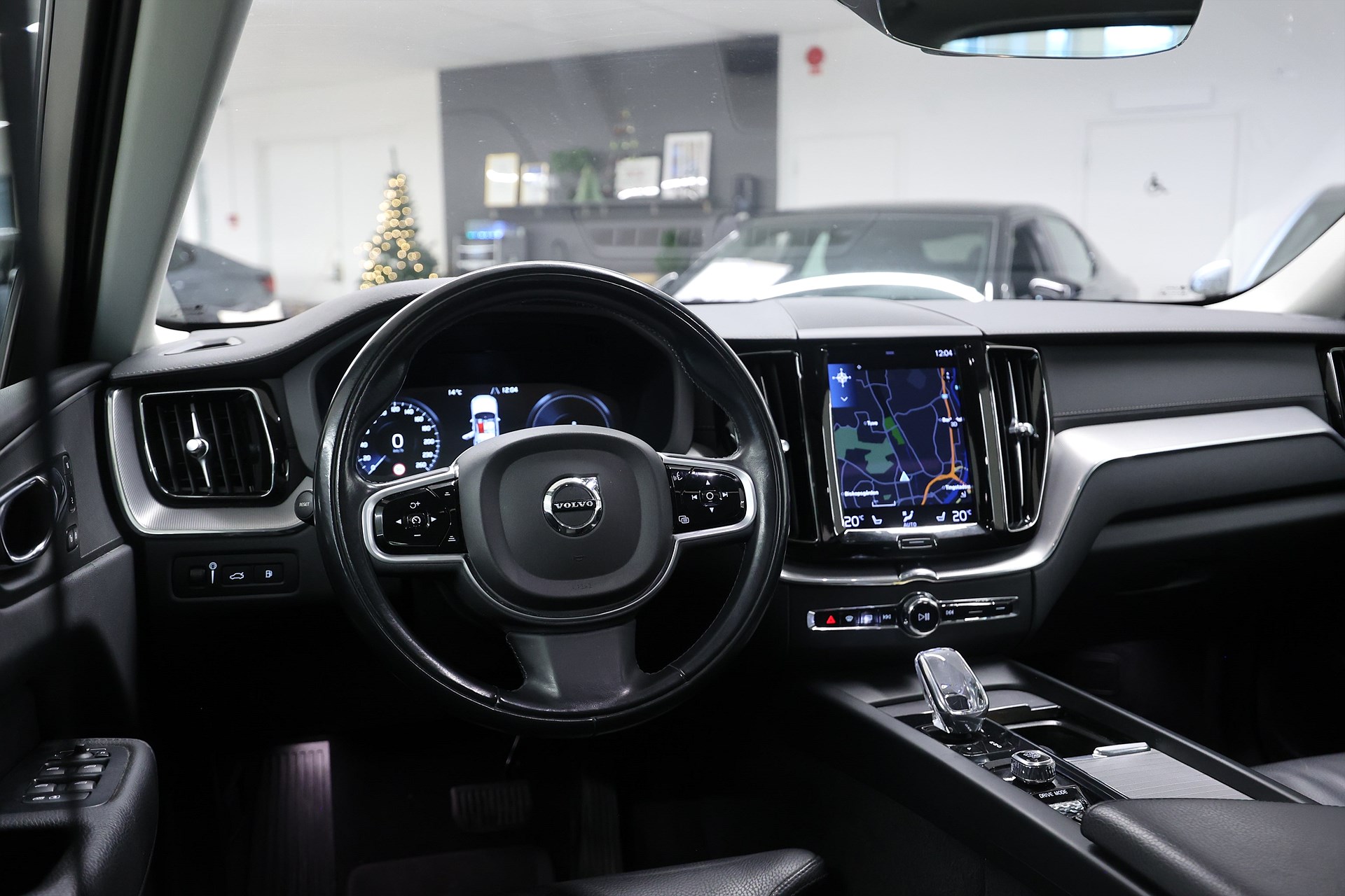 Volvo XC60 Recharge T6 AWD 340hk *Hjulkampanj!* Inscription Läder