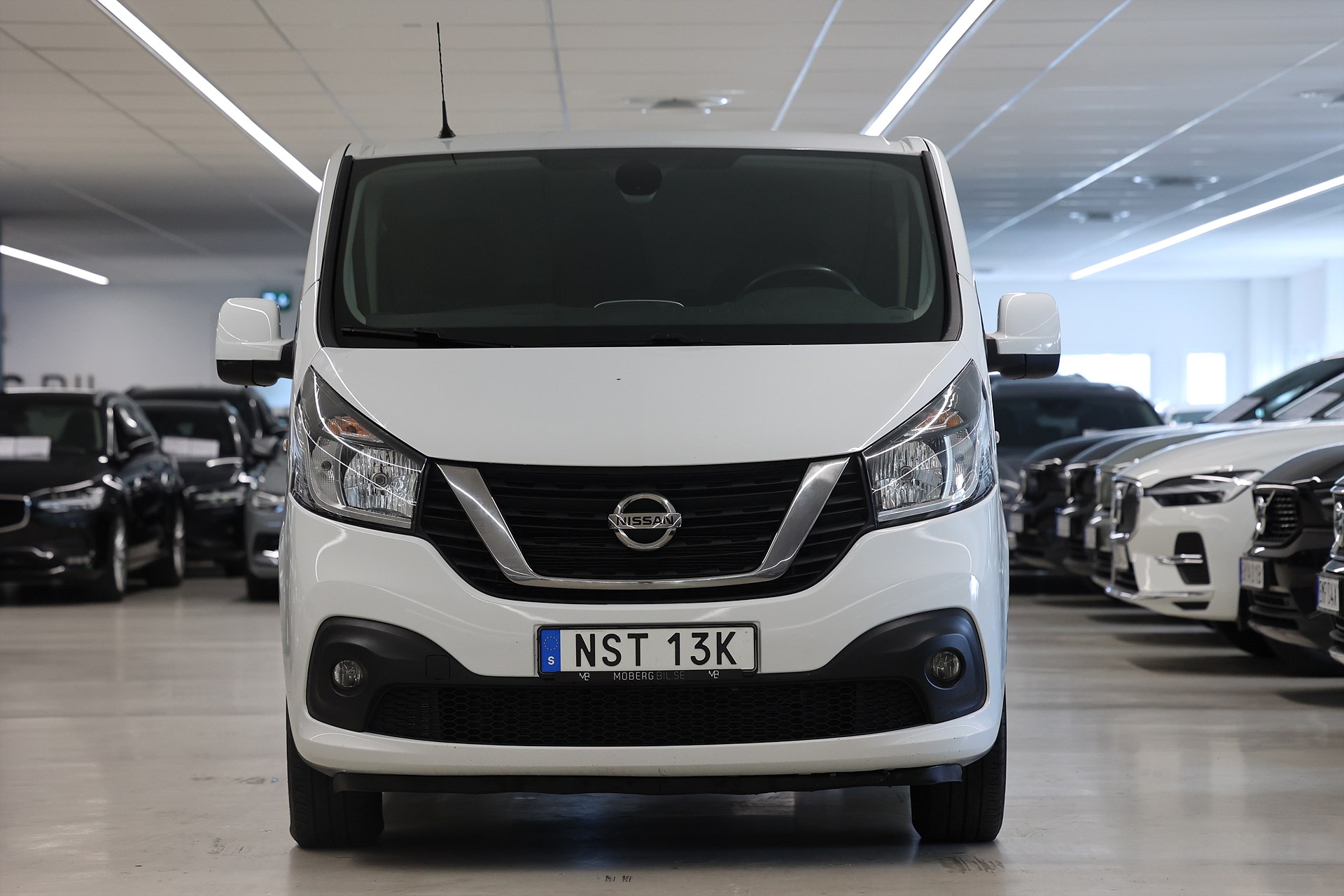 Nissan NV300 1.6 DCI 145hk L2 B-kamera Drag Navi LEASEBAR