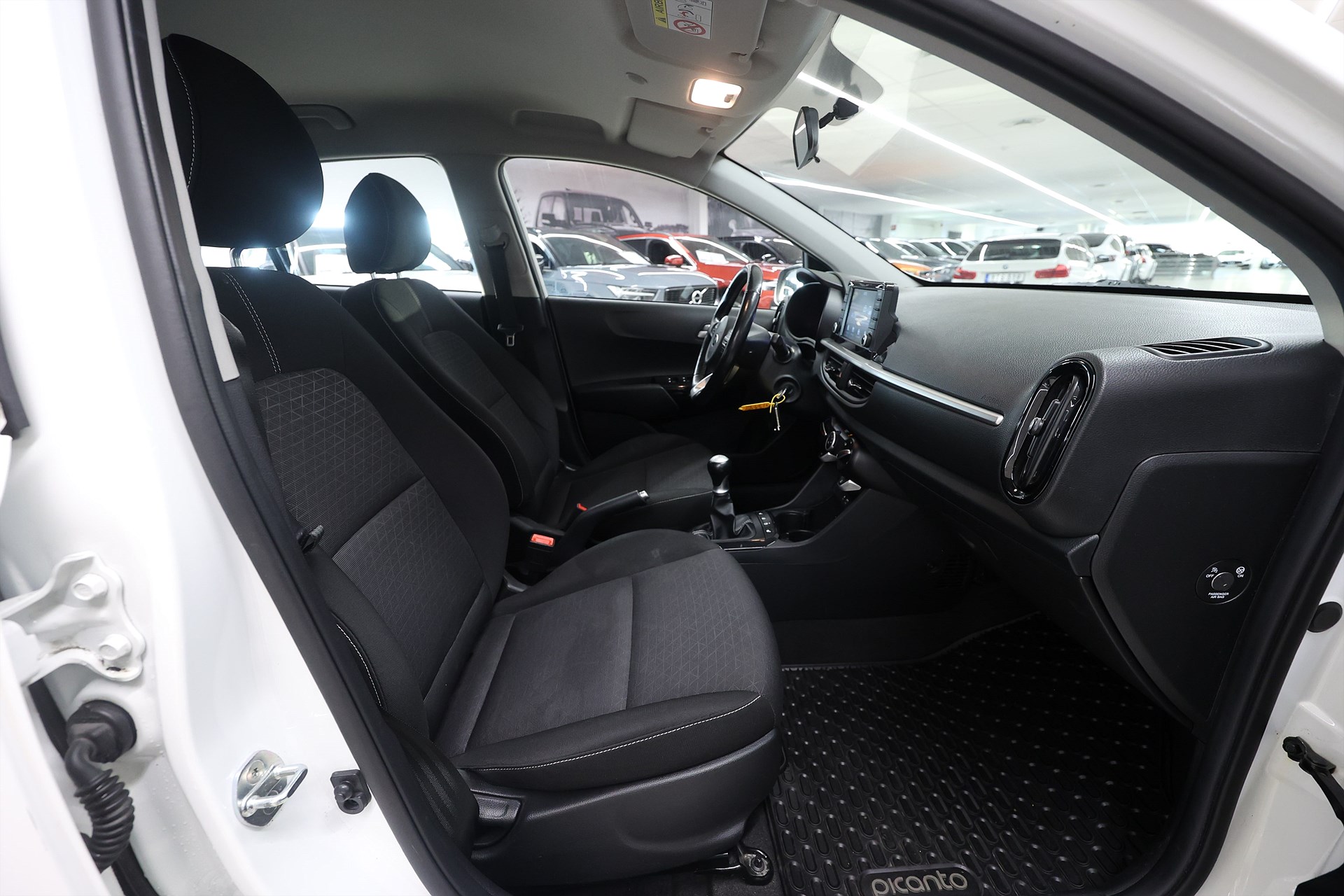 Kia Picanto 1.0 67hk *Hjulkampanj!* GLS B-kamera PDC