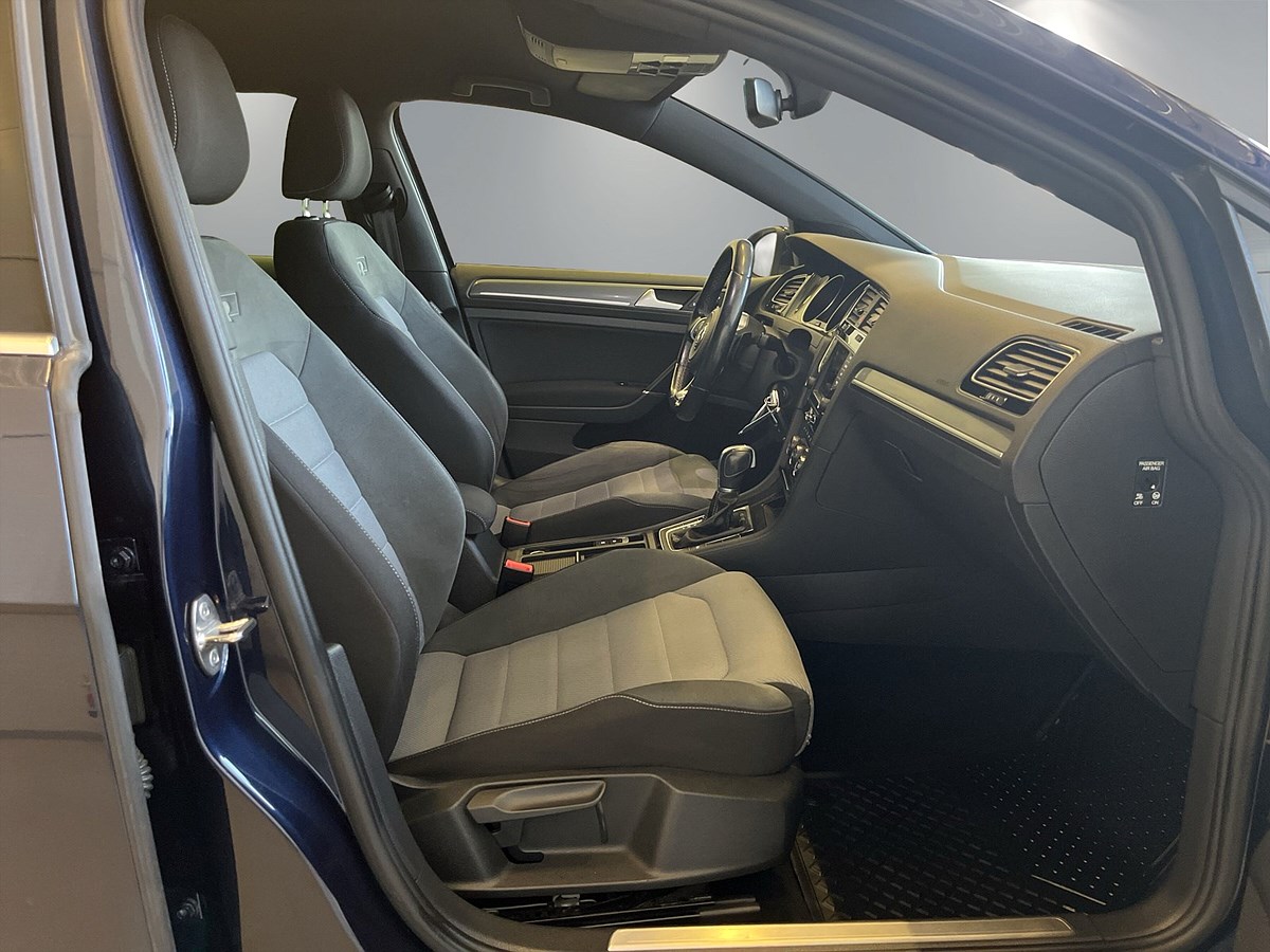 Sportscombi 2.0 TDI BMT R_LINE DRAG KAMERA VÄRMARE PDC