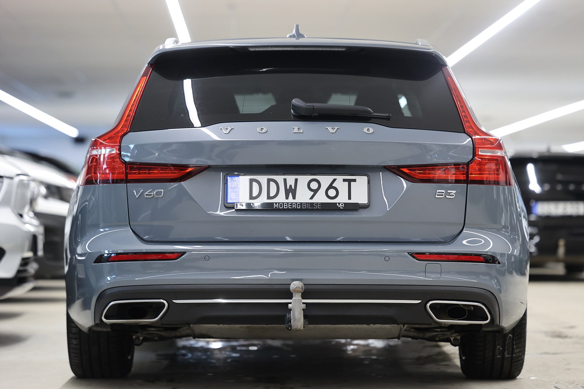 Volvo V60 B3 163hk Inscription H/K HUD Pano Massage 360 Drag