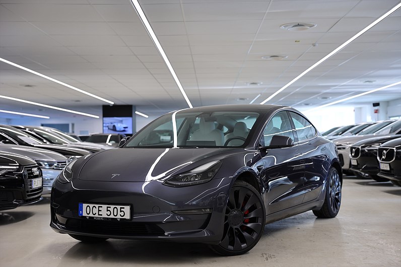 Tesla Model 3 Performance 513hk AP Premium sound Vit klädsel