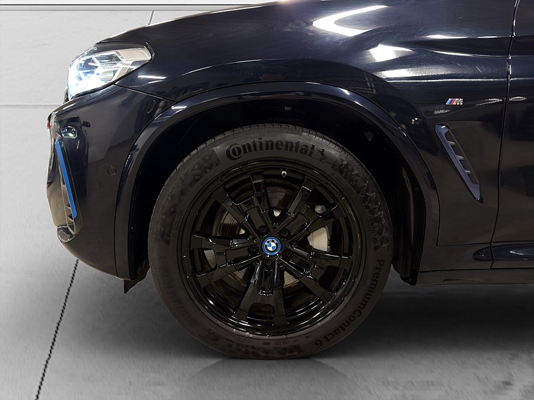 BMW iX3 M Charged 2022 SOH 94,1% drag, Pano, MOMS 2022, svart – bild 23 av 23, begagnad hos Niber i Järfälla