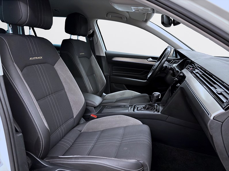 Alltrack 2.0 TDI 4Motion 200hk Navi Keyless Värmare