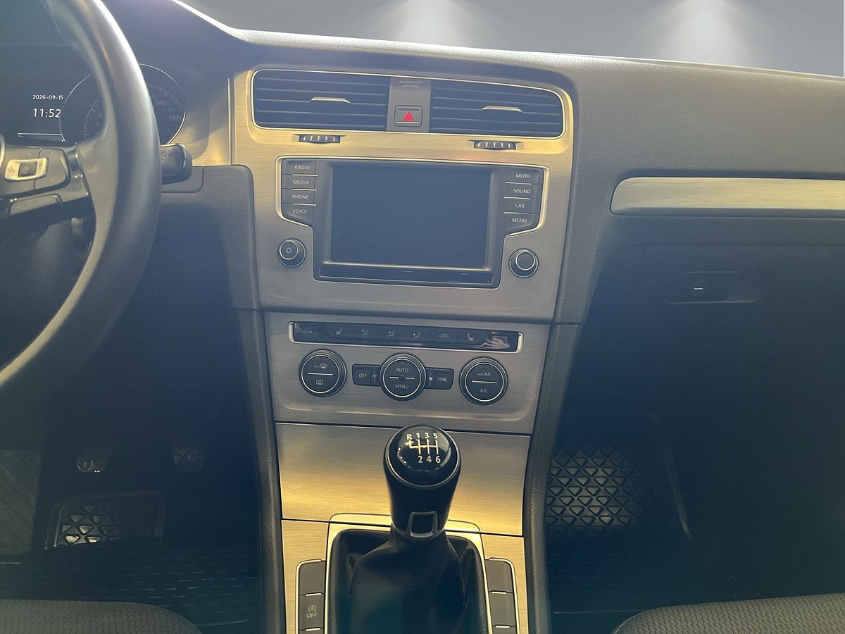 Volkswagen Golf 5-dörrar 1.2 TSI BMT Manuell, 110hk, 2016