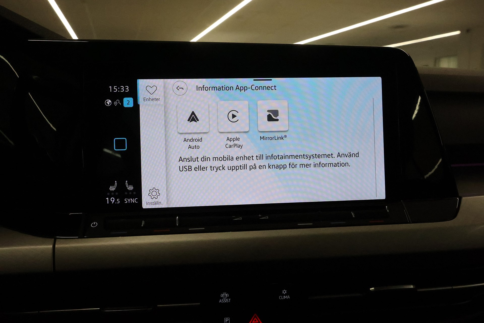 Volkswagen Golf 1.0 TSI 110hk Base Navi CarPlay PDC