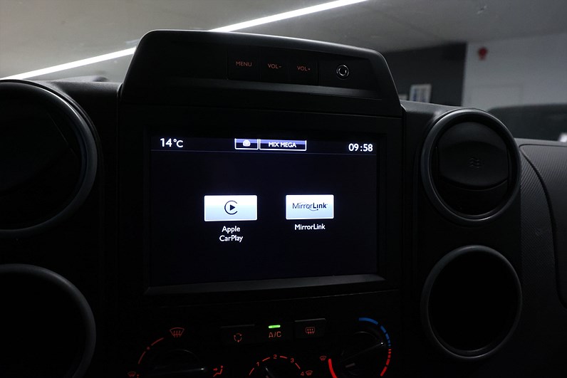 Citroën Berlingo 1.6 BlueHDi 75hk L1 PDC CarPlay MOMS