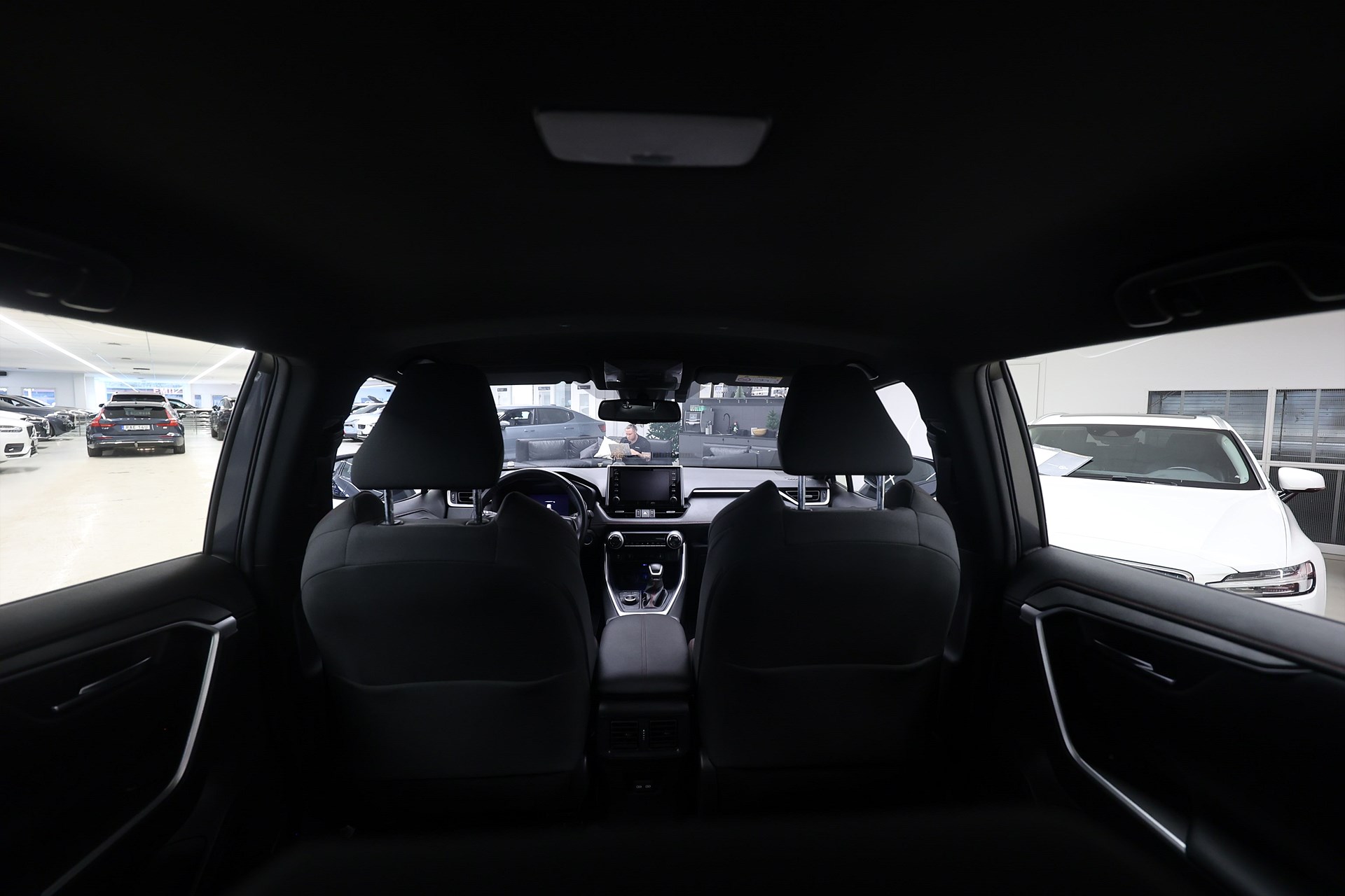 Toyota RAV4 Plug-in Hybrid 306hk Active Drag B-kamera