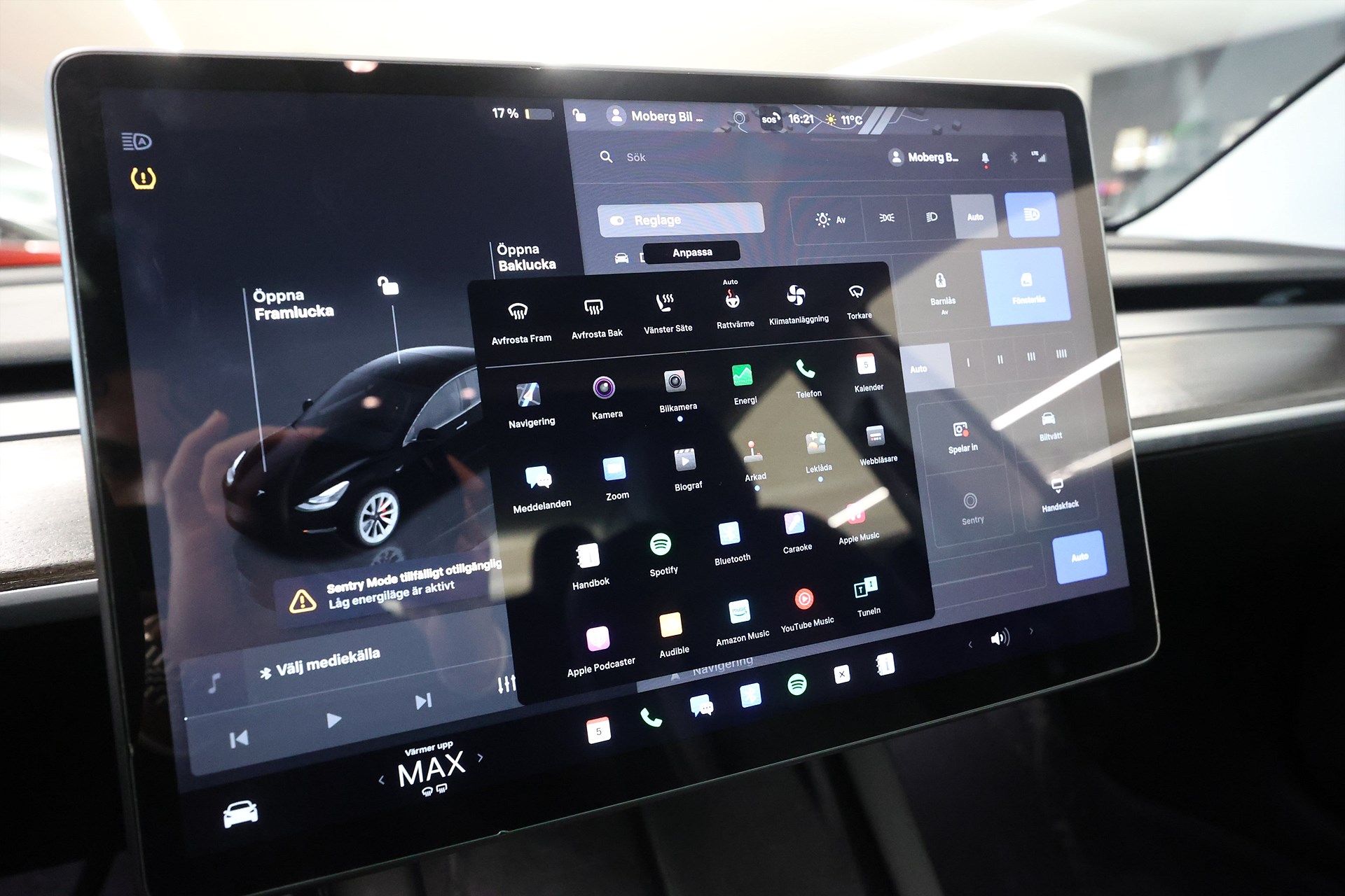 Tesla Model 3 Performance 513hk Pano AWD Navi PDC