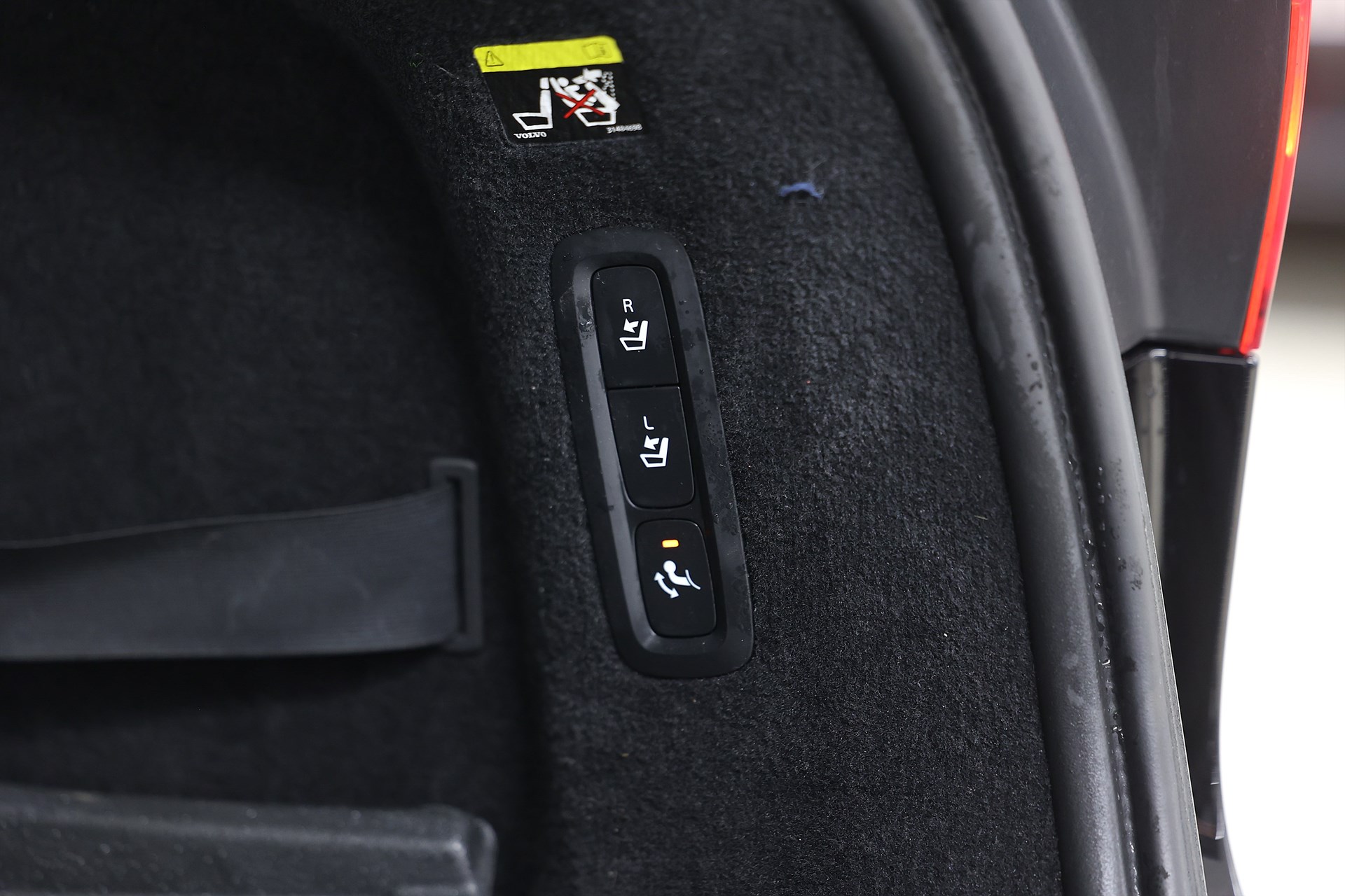 Volvo V90 D4 AWD 200hk Polestar Momentum HUD H/K