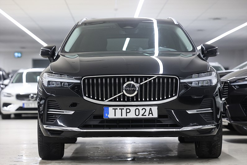 Volvo XC60 Recharge T6 AWD 350hk *Hjulkampanj!* Core Läder