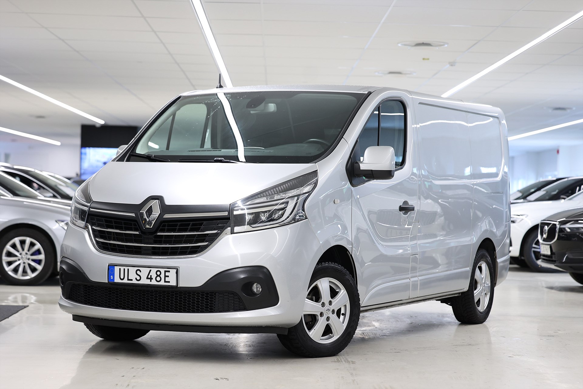 Renault Trafic 2.0 dCi EDC 145hk V-inrett Värmare