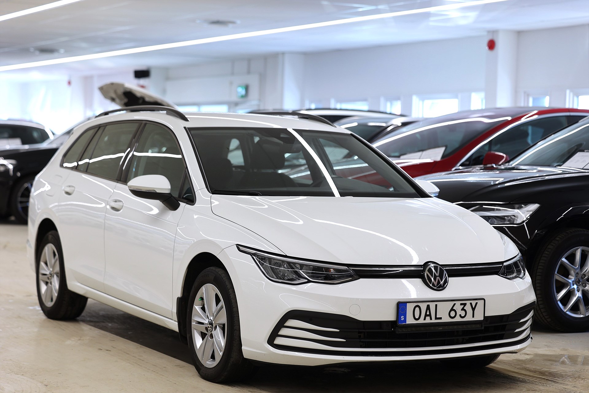 Volkswagen Golf Sportscombi 2.0 TDI 116hk Cockpit Värmare  MOMS