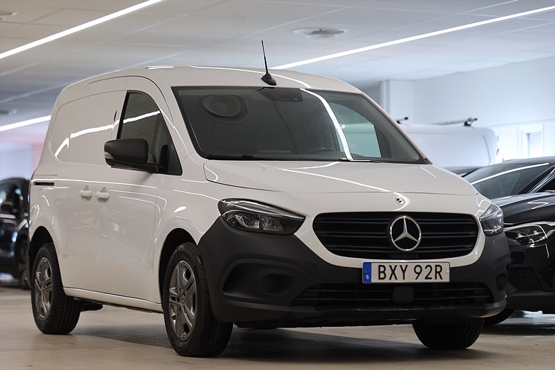 Mercedes-Benz Citan 110 CDI 95hk PRO B-kamera Drag LED MOMS