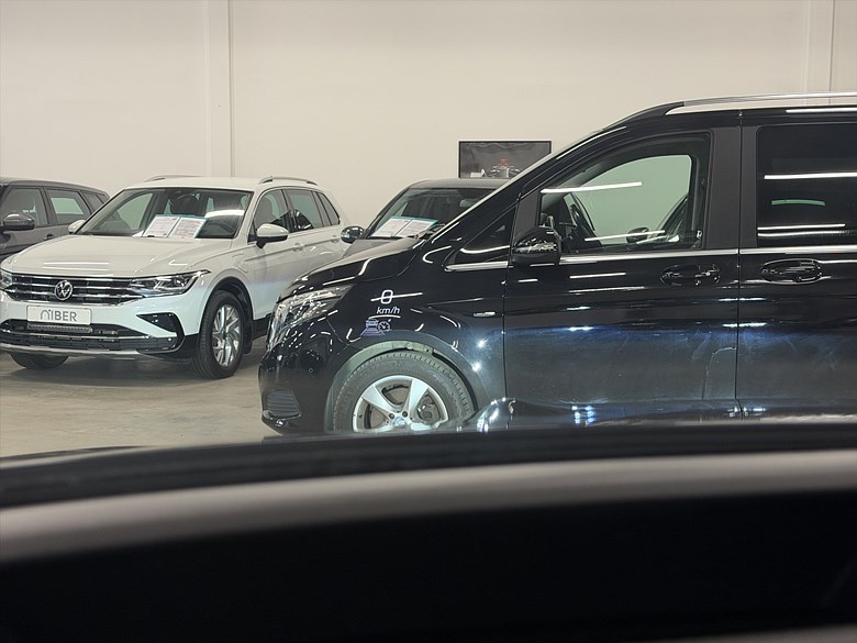 Mercedes-Benz GLE 350 de 4MATIC Coupé, Premium Plus, AMG, 4,99%, Pano, Navi 2021, blå – bild 25 av 26, begagnad hos Niber i Järfälla