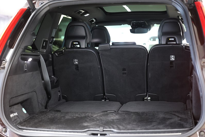 Volvo XC90 T8 AWD Inscription 7-Sits Pano Drag HUD