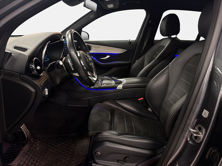 Mercedes-Benz GLC 300 de 4MATIC AMG Night Drag 2022, grå – bild 11 av 25, begagnad hos Niber i Järfälla