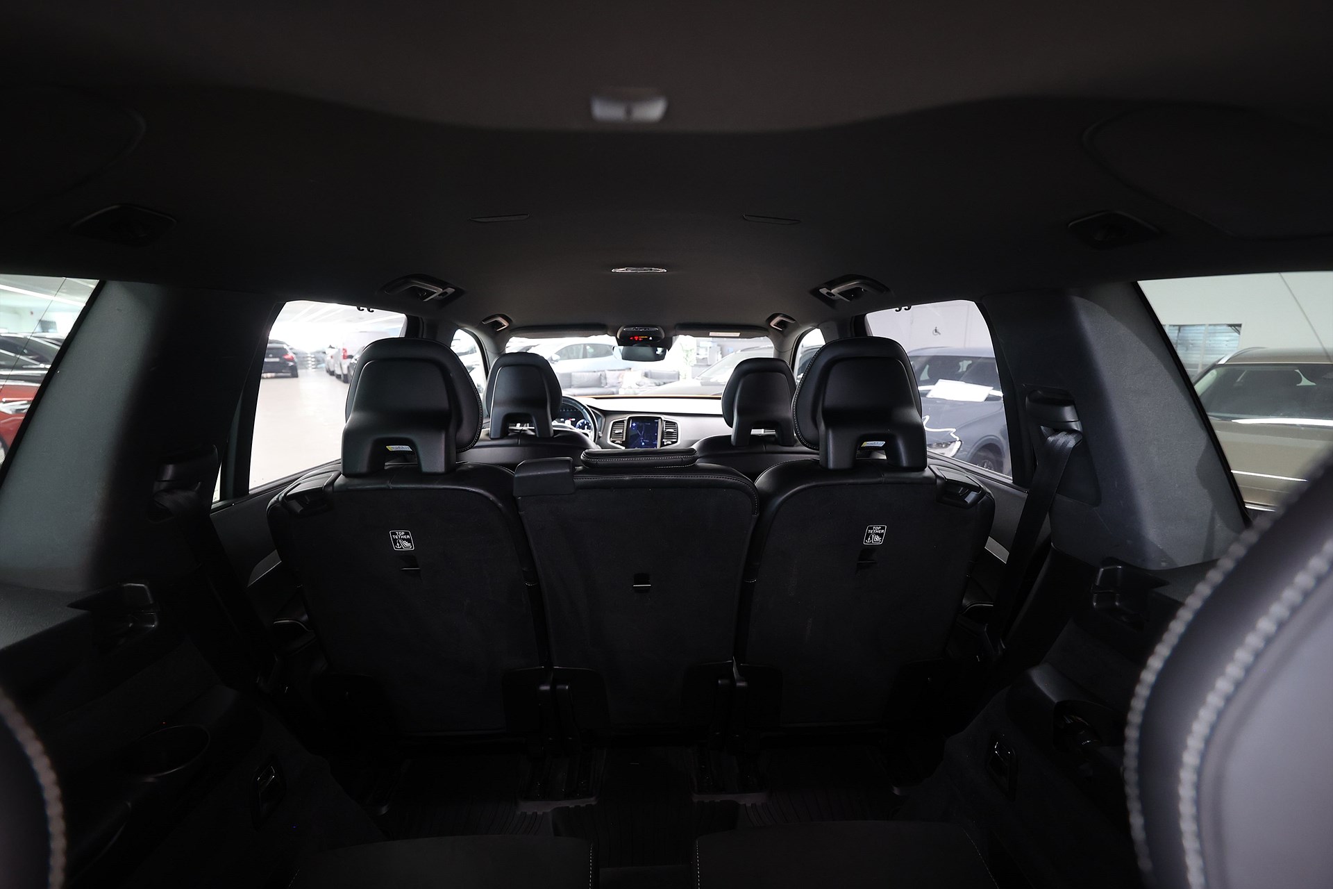 Volvo XC90 D5 AWD 235hk *Hjulkampanj!* R-Design Luft 7-Sits Drag