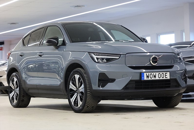 Volvo C40 Recharge Twin motor AWD 408hk Core Pano Drag