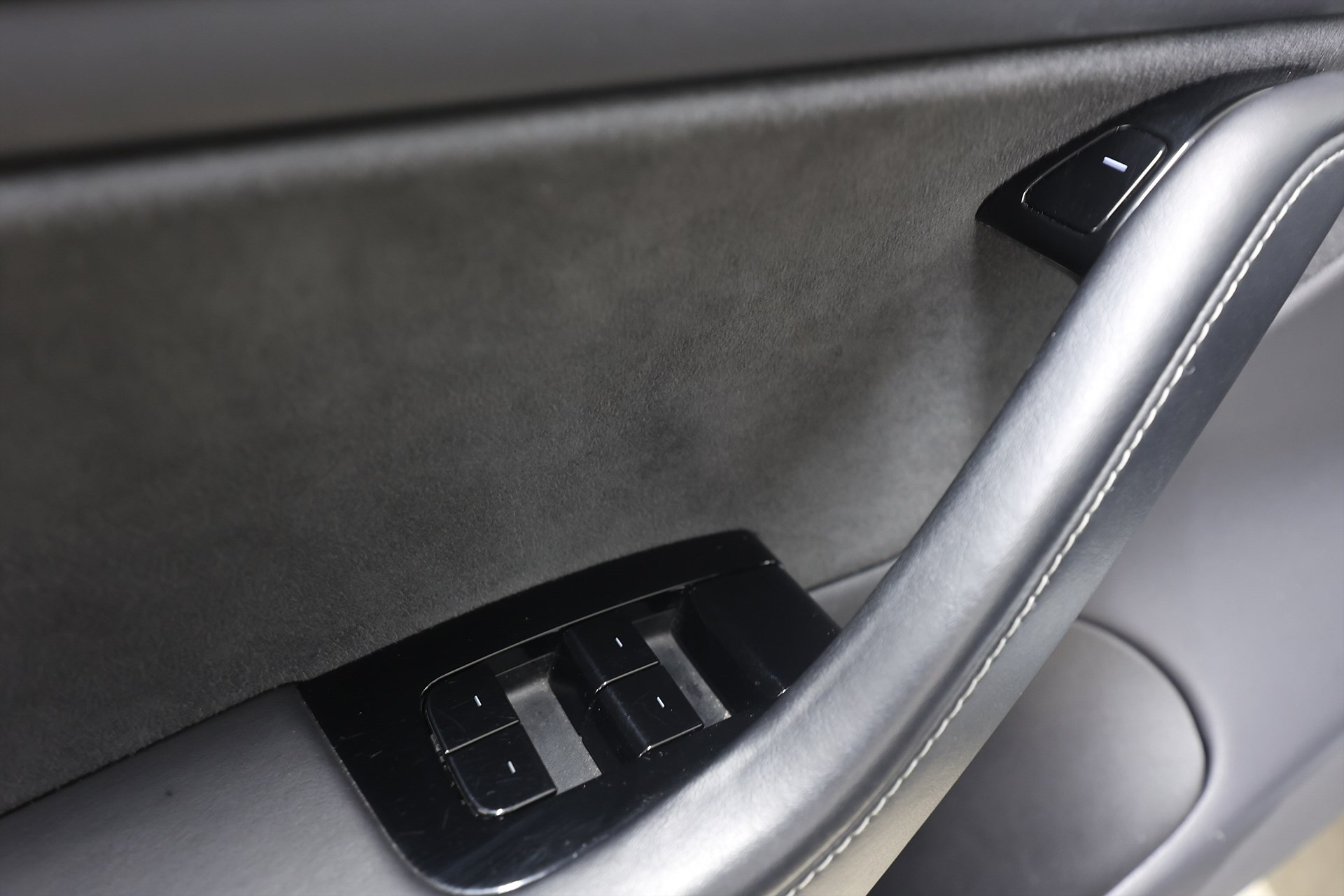 Tesla Model 3 Long Range AWD 440hk *Kampanj!* AP Pano Läder