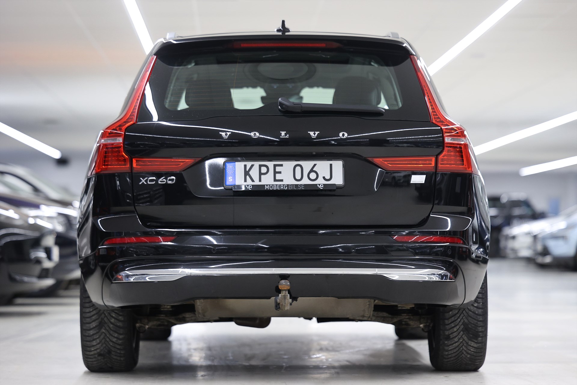 Volvo XC60 Recharge T6 AWD 350hk Core Pano Drag