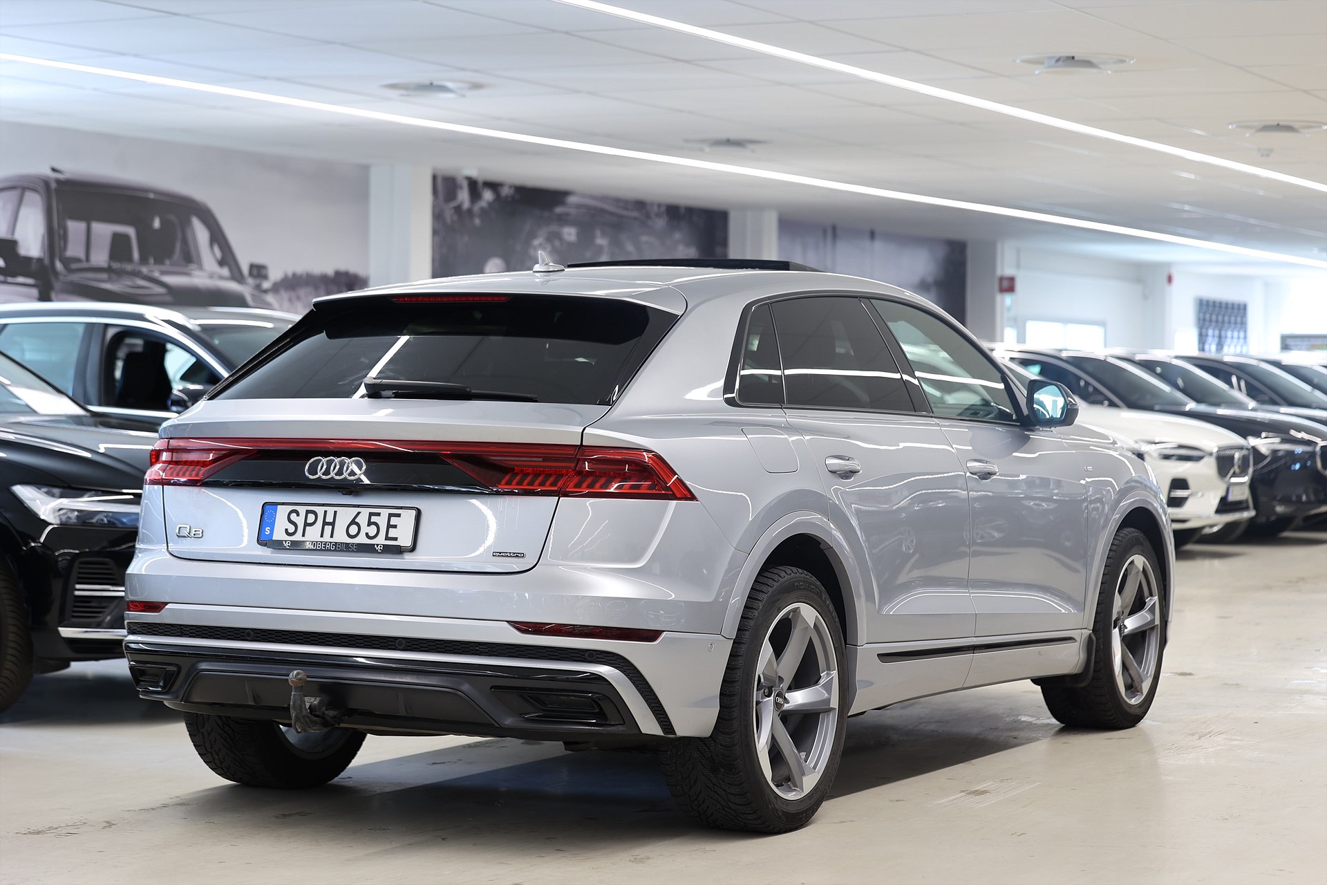 Audi Q8 50 TDI 286hk Q S-Line B&O 360-Kamera Pano Värmare Luftfjädring