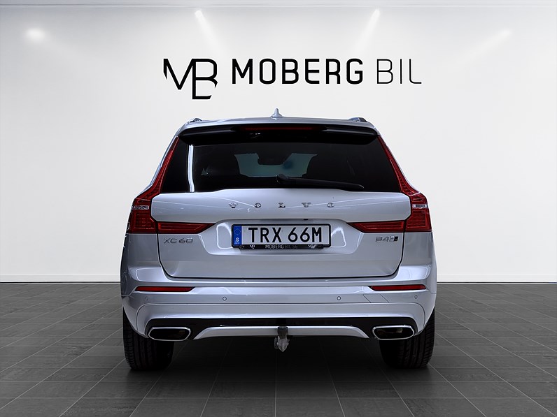 Volvo XC60 B4 AWD 197hk R-Design H/K Drag B-Kamera Läder