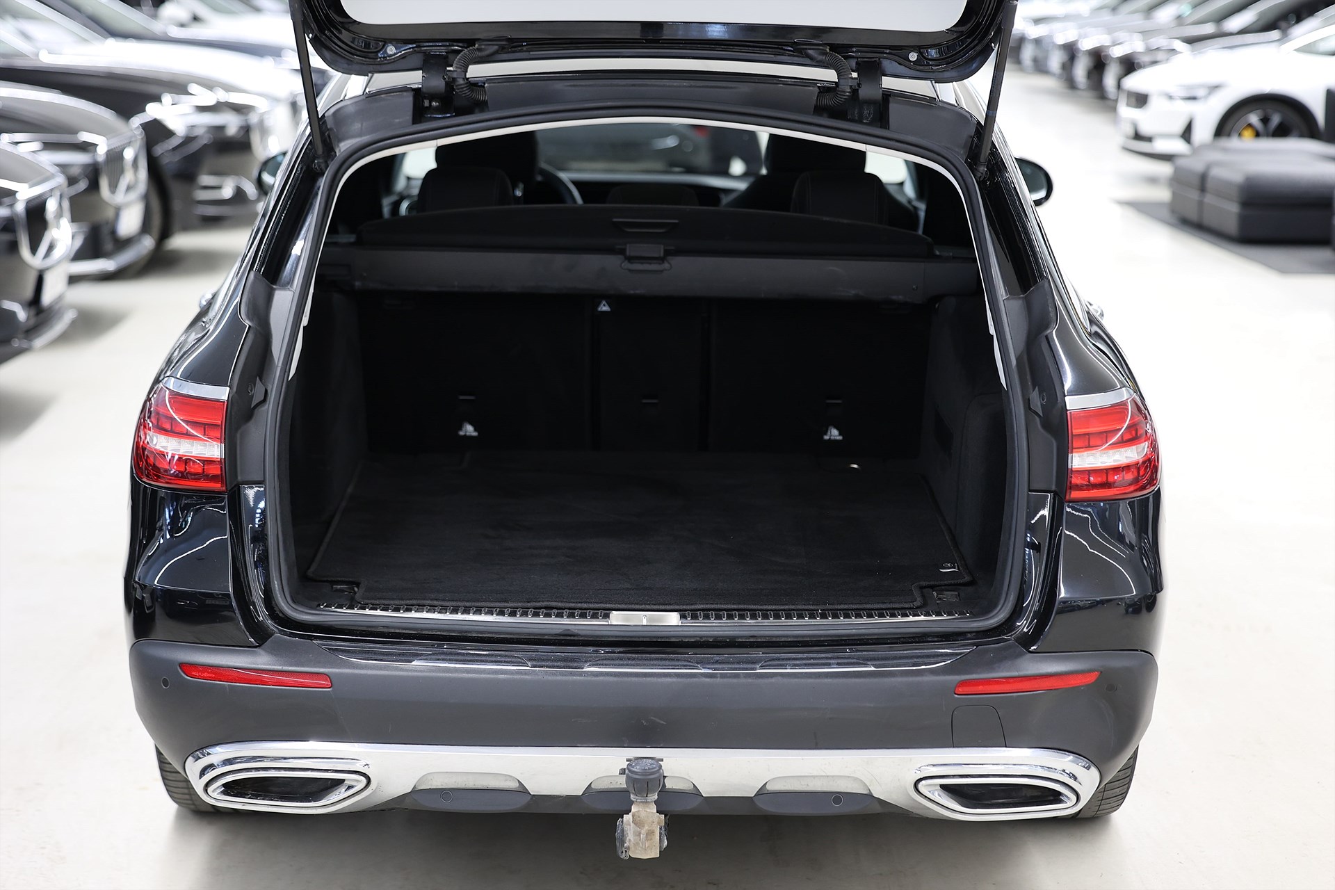 Mercedes-Benz E 220 d 4M All-Terrain Avantgarde Pano 360-kam Luft.fjärdr