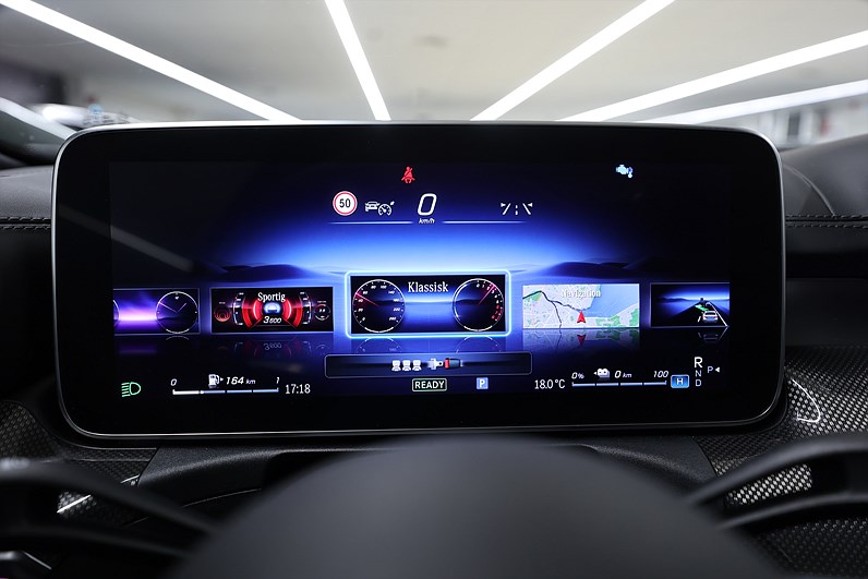 Mercedes-Benz C 300 e 313hk AMG 360 Pano Värmare Navi