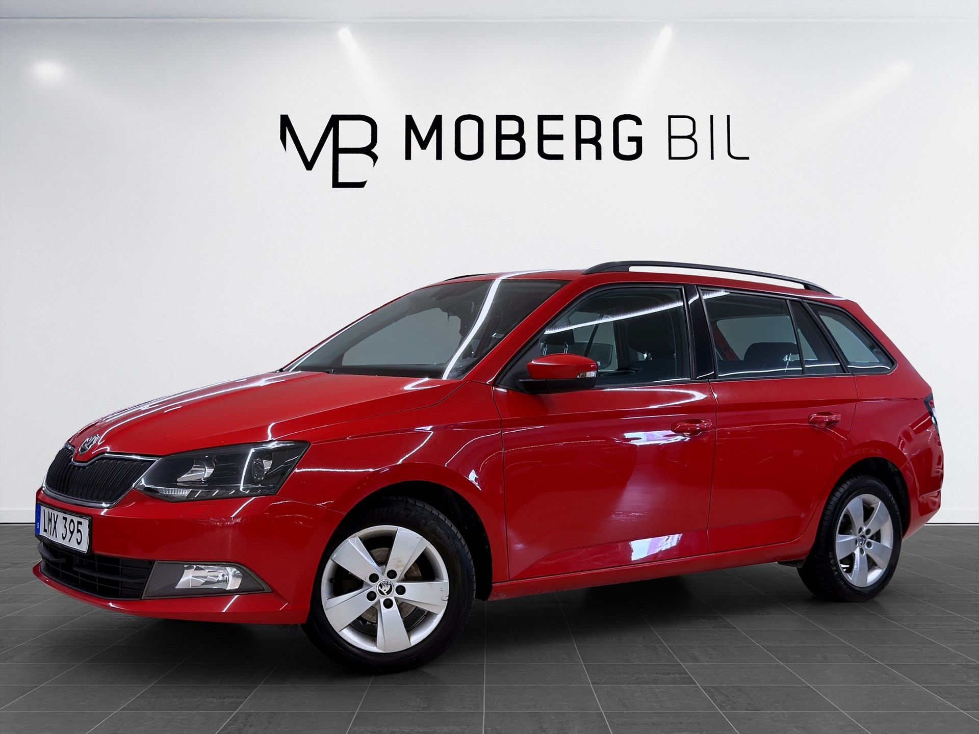 Skoda Fabia Kombi 90hk Style Keyless PDC Årsskatt 360kr