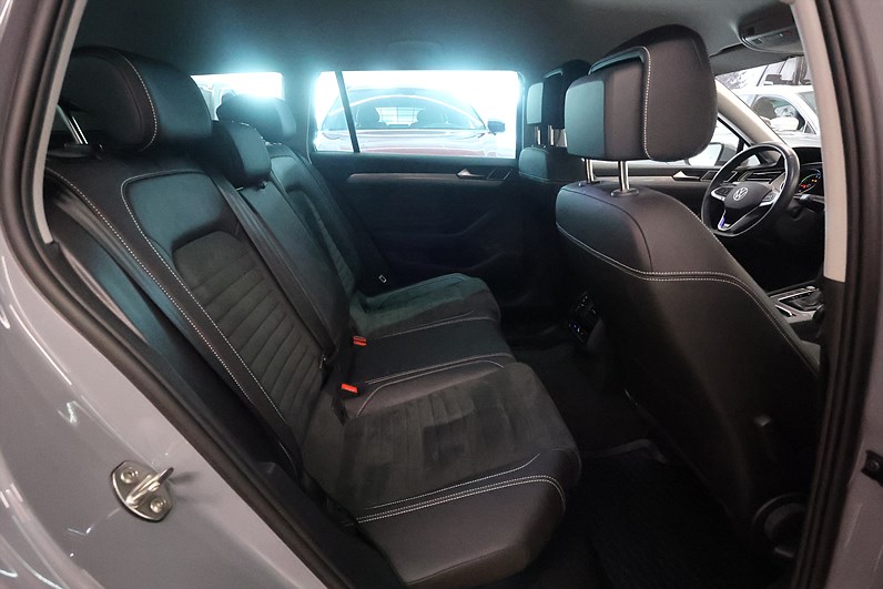 Volkswagen Passat SC GTE 218hk Alcantara Keyless Navi