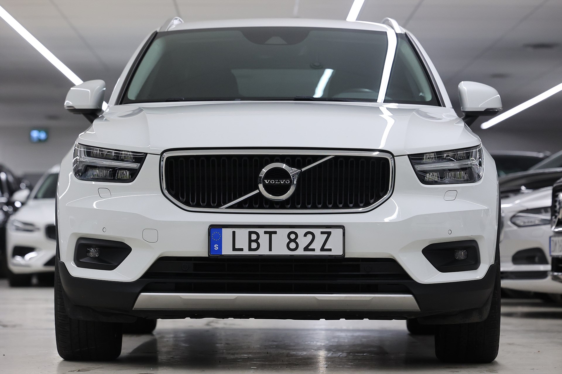 Volvo XC40 T5 Recharge 262hk *Hjulkampanj!* Momentum Värmare