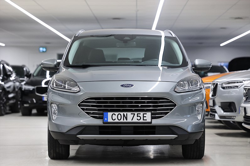Ford Kuga Hybrid AWD 190hk *Hjulkampanj!* Sync 4 Navi B-kamera MOMS