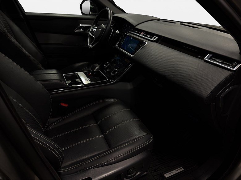Range Rover Velar P400e R-Dynamic SE Pano 360° 2021, grå – bild 22 av 26, begagnad hos Niber i Järfälla