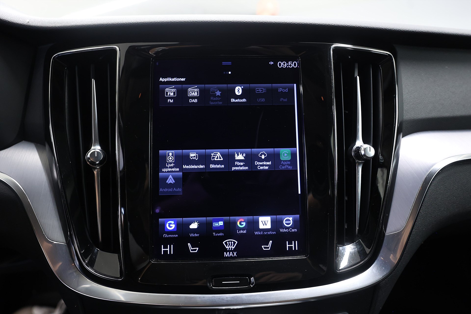 Volvo V60 B4 Cross Country 197hk *Hjulkampanj!* Momentum H/K