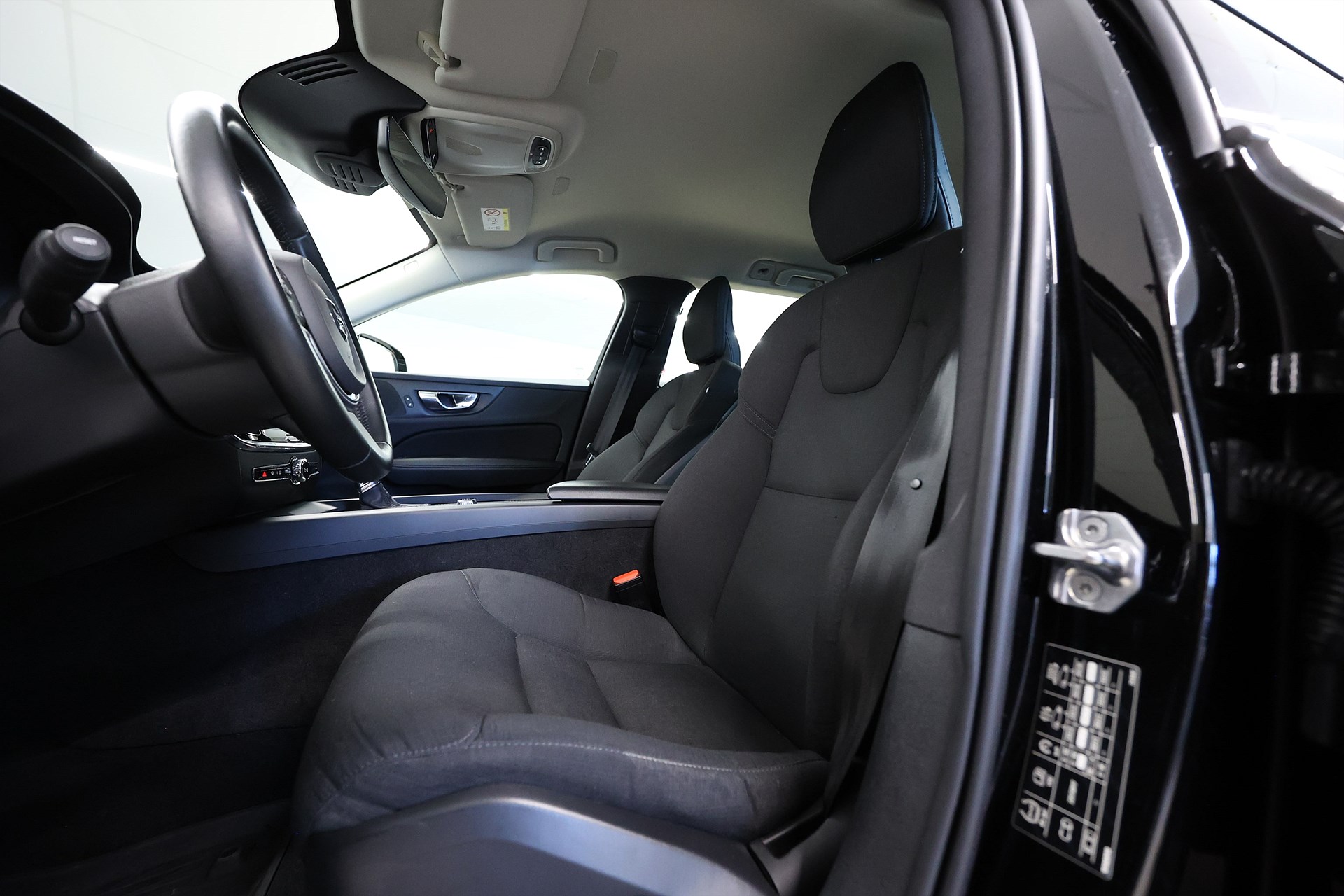 Volvo V60 T4 190hk Adv Edition B-kamera BLIS VOC Navi