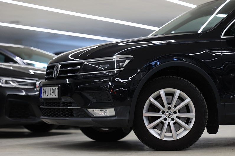Volkswagen Tiguan 2.0 TDI 190hk GT B-kamera Drag Värmare