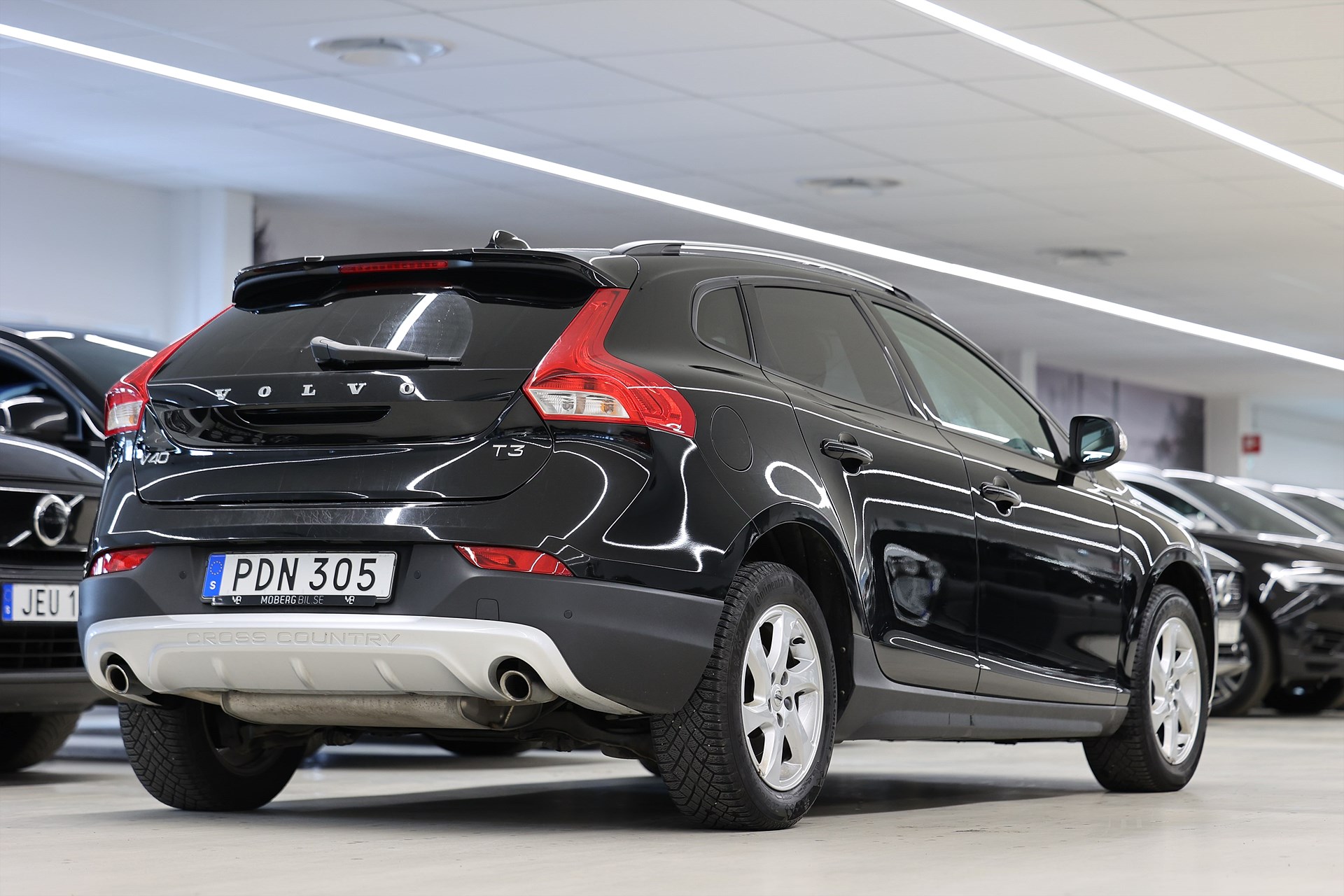 Volvo V40 Cross Country T3 152hk Kinetic H/K Värmare LED