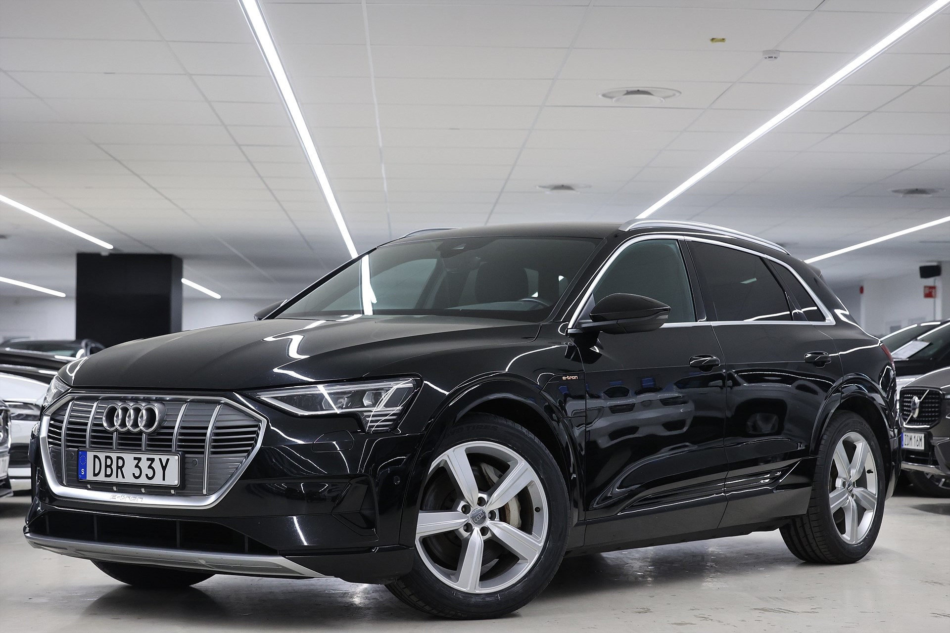 Audi e-tron 50 Quattro 313hk *Hjulkampanj!* Proline Navi B-kamera Drag MOMS