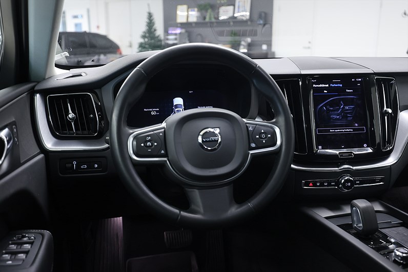 Volvo XC60 Recharge T6 AWD 340hk Inscription Exp Pano Värmare