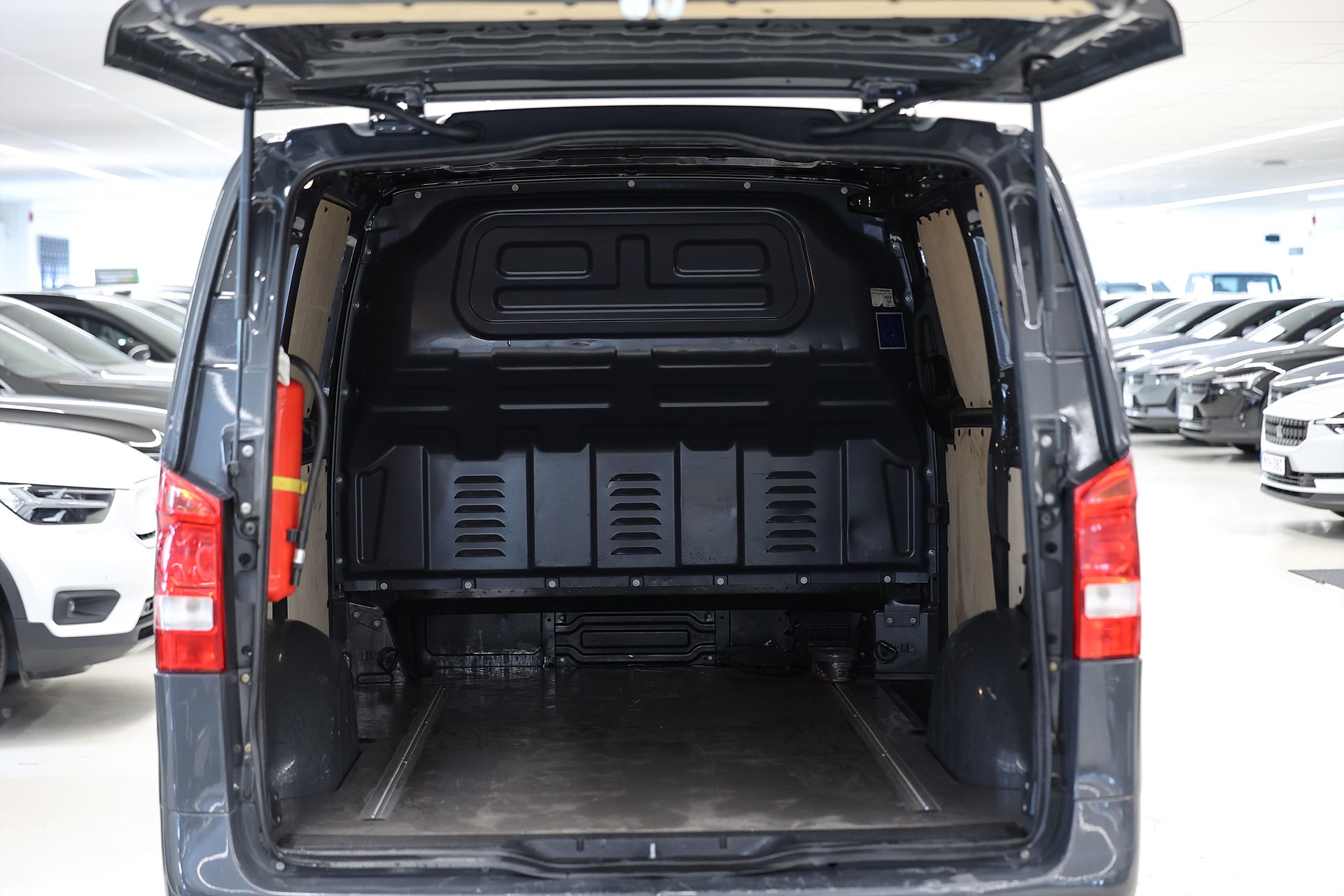 Mercedes-Benz Vito 116 4x4 163hk Lång B-kamera Drag