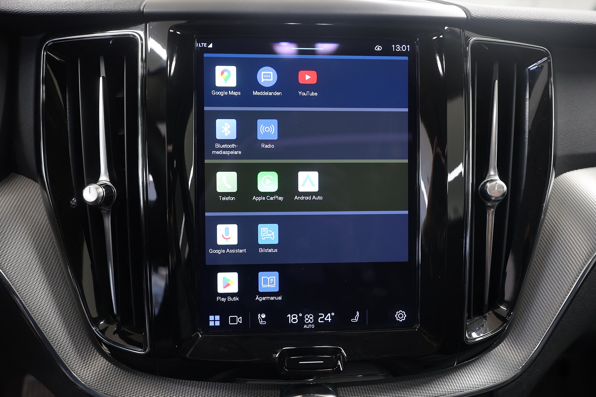 Volvo XC60 Recharge T6 AWD 350hk *Kampanj!* Plus Dark Pano Keyless Läder