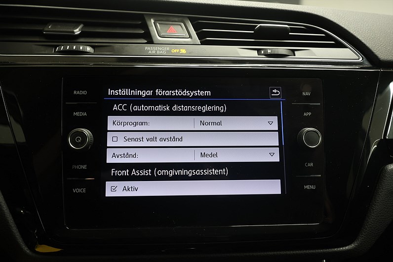 Volkswagen Touran 1.8 TSI 180hk *Hjulkampanj!* R-Line Drag