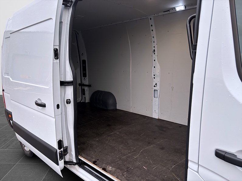 3.5 T 2.3 dCi 150hk L3 !KAMPANJ! Drag B-Kamera