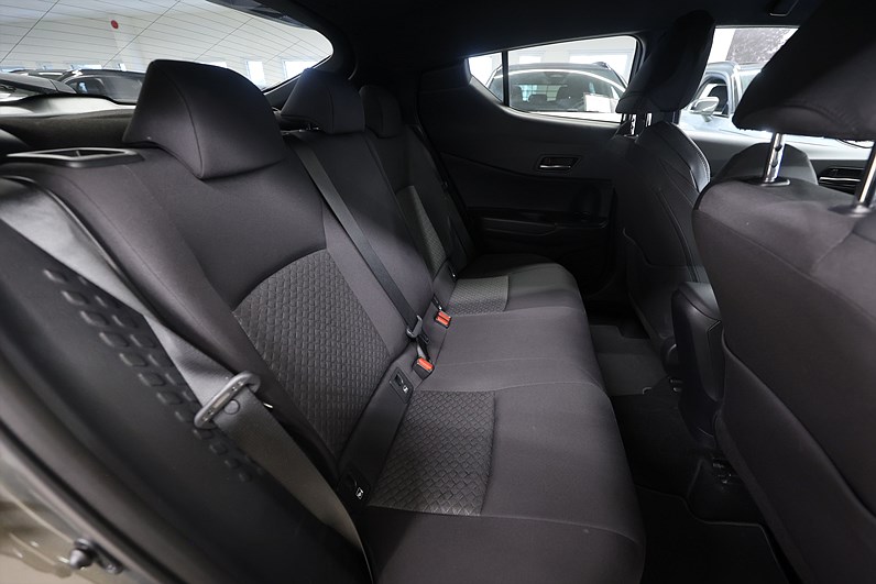 Toyota C-HR Hybrid CVT 122hk *Kampanj!* X-Edition JBL Navi Keyless