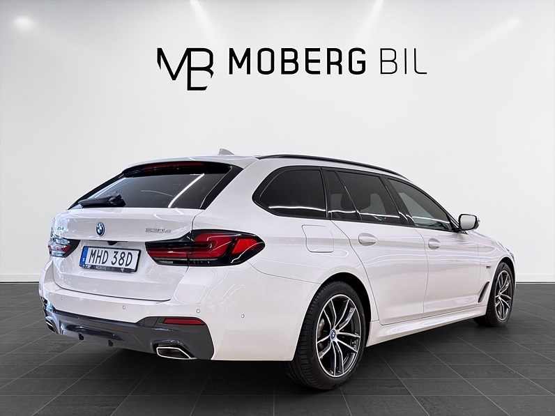 BMW 530e xDrive Touring 292hk M sport Läder B-Kamera